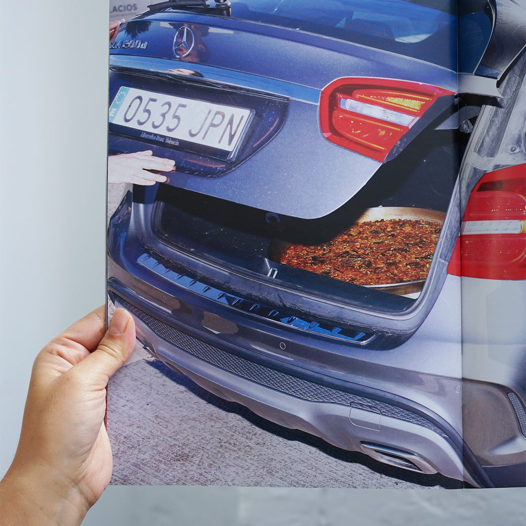 Paellas y Coches - Ricardo Cases