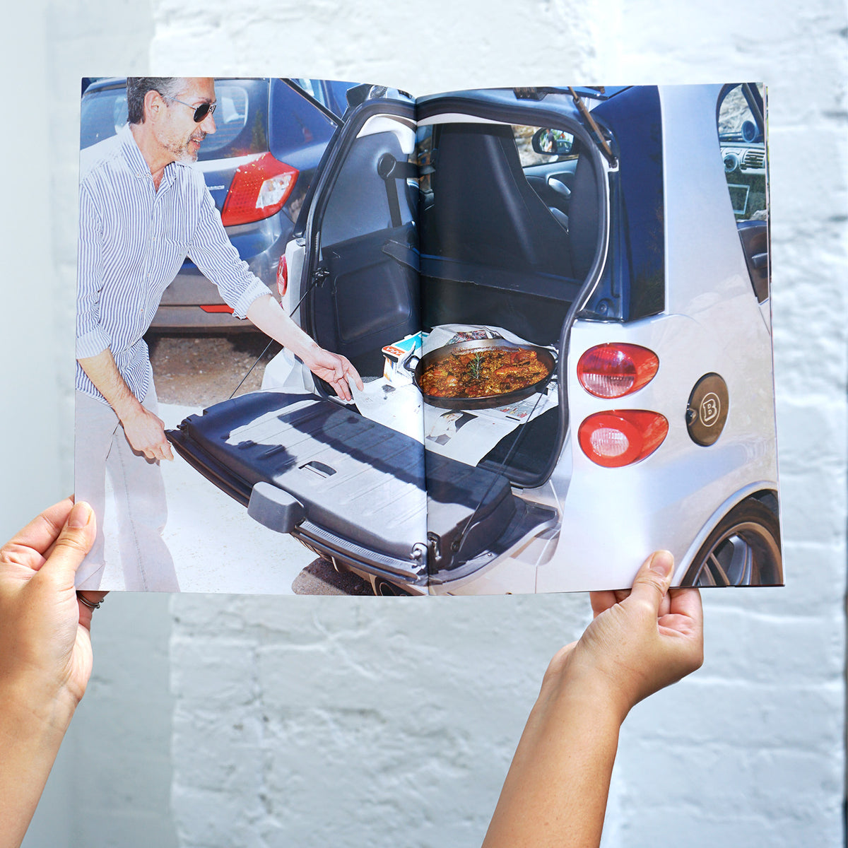 Paellas y Coches - Ricardo Cases